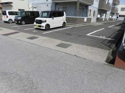【駐車場】 | 東英ハイツ壱番館