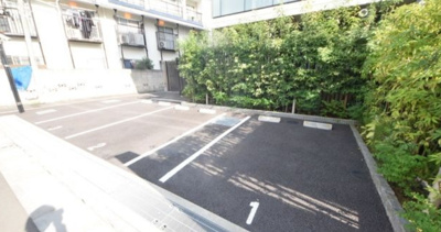 【駐車場】 | リビオレゾン渋谷笹塚