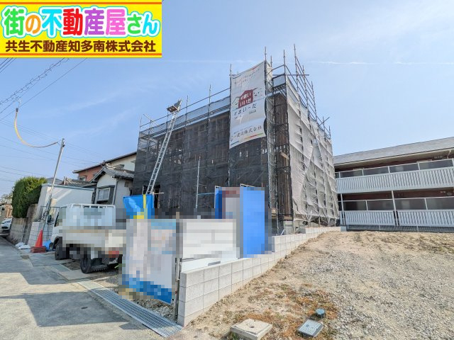 リーブルガーデン常滑市港町　1号棟