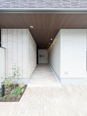 【エントランス】 | ＤＥＵＸリジエール