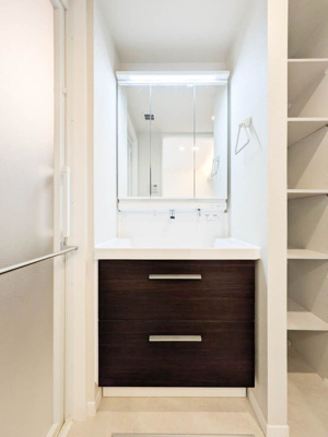 【独立洗面台】 | ＤＥＵＸリジエール