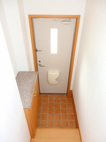 【玄関】 | ヒルサイド　Ｂ