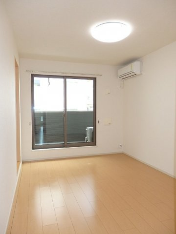 【居間・リビング】 | ヴィラ・コンフォート