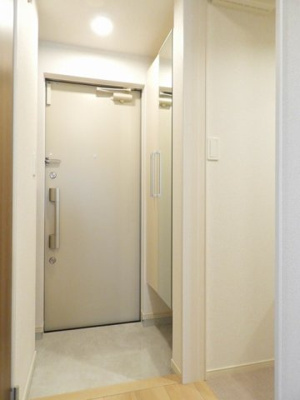 【玄関】 | 二番館