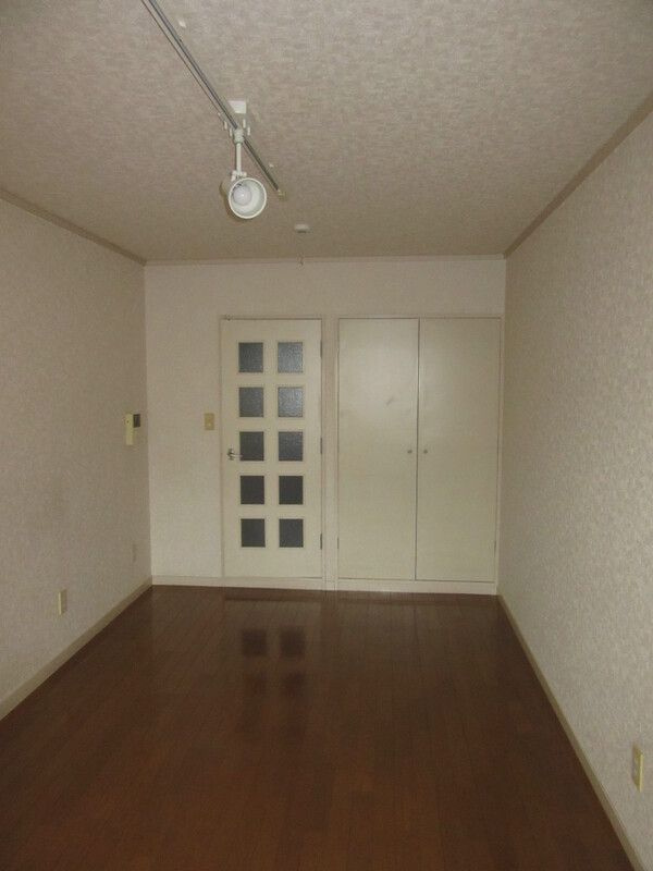 ジュネス市川の寝室