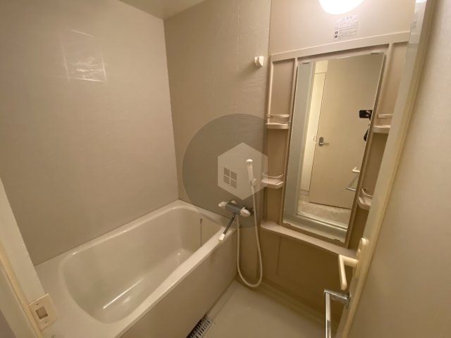 布施ハイラインの浴室