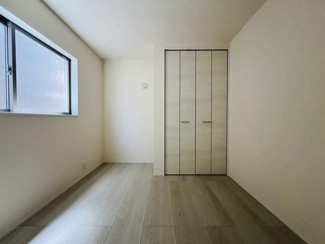 高浜市呉竹町六丁目5番地24『仲介手数料無料』新築一戸建て・建売の洋室