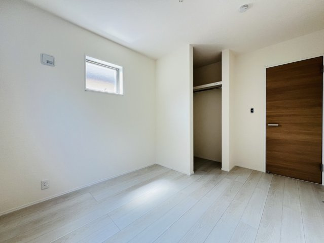 高浜市呉竹町六丁目5番地24『仲介手数料無料』新築一戸建て・建売の洋室