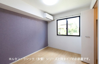 【内装】 | フォンテーヌⅢ　Ｃ | 明るい色調の室内です