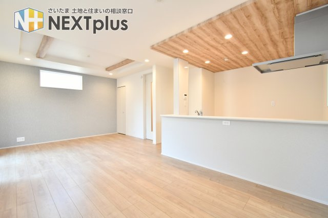 蓮田市西城1丁目全1棟　1号棟の居間・リビング