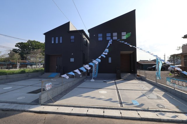 《仲介手数料無料》岩槻区大字新方須賀547-3新築一戸建てリーブルガーデン