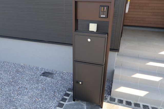 《仲介手数料無料》岩槻区大字新方須賀547-3新築一戸建てリーブルガーデン