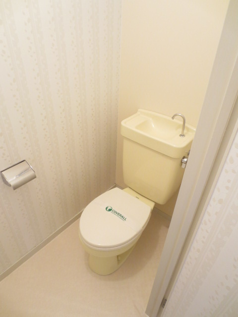メゾンドール東条のトイレ