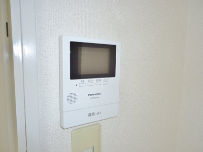【セキュリティ】 | ハイグレードタウン多治米Ａ | ＴＶ付きインターホン　※左右反転・イメージ