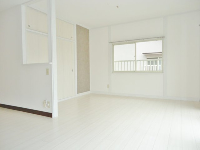 【居間・リビング】 | ハイグレードタウン多治米Ａ | ＬＤＫ16帖　※左右反転・イメージ