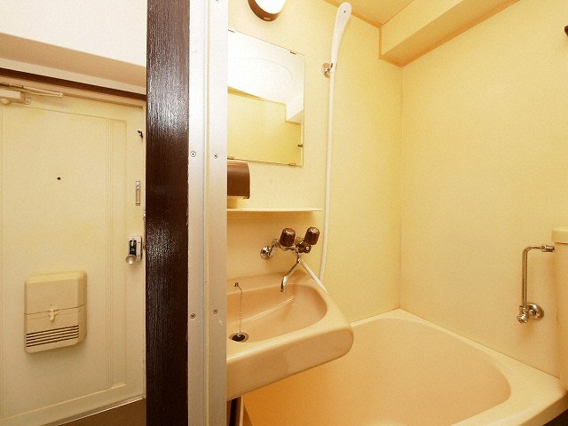 大阪市淀川区十三元今里３丁目の賃貸マンションの浴室