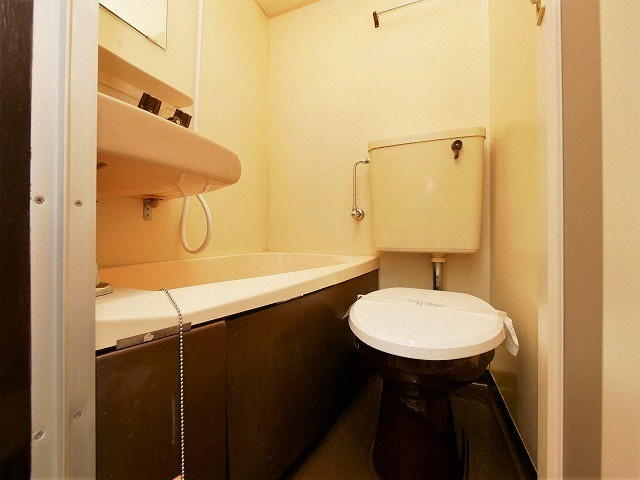 大阪市淀川区十三元今里３丁目の賃貸マンションのトイレ