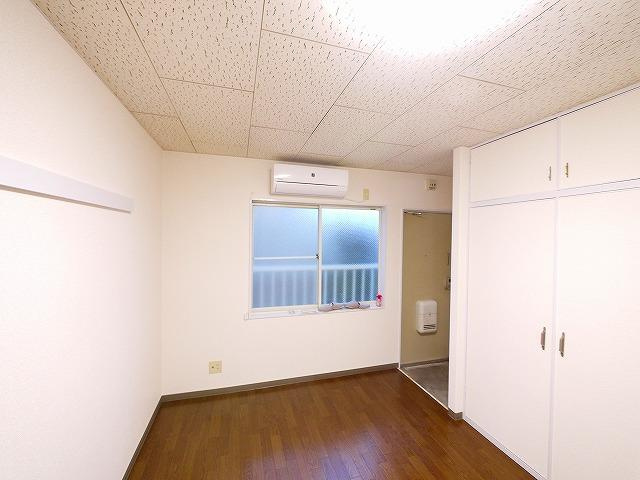 ホワイトヒルの洋室|洋室です