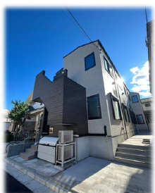 ハーモニーテラス上鷺宮のエントランス