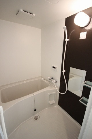 CB東比恵テルスの浴室