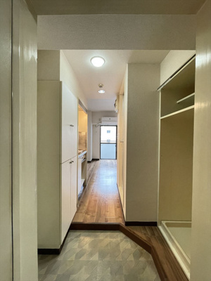 【玄関】 | スカイコートパシフィック川崎