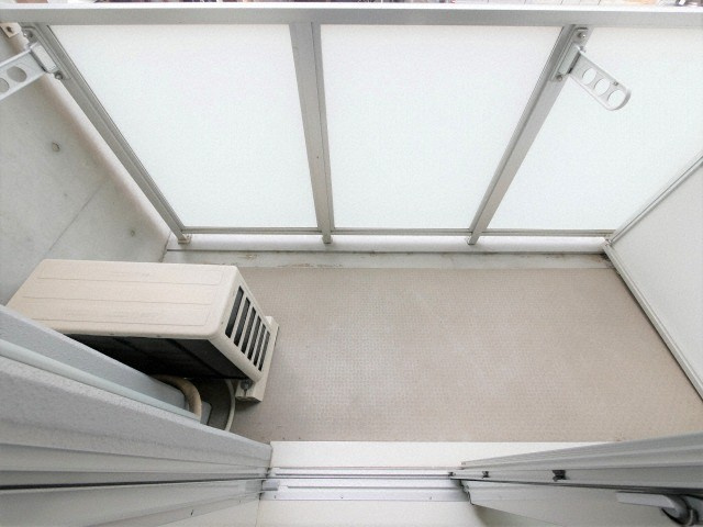 大阪市西区新町４丁目の賃貸マンションのバルコニー