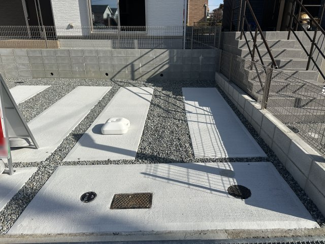 神戸市西区春日台２丁目新築戸建の駐車場