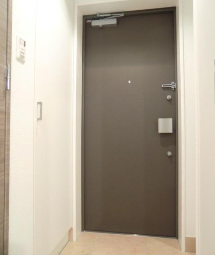 スカイコートパレス押上の玄関