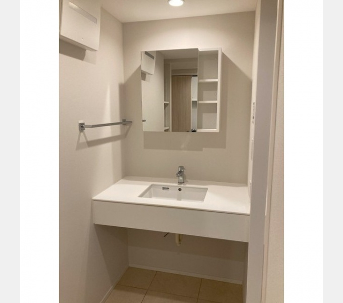 アクシア原宿の独立洗面台