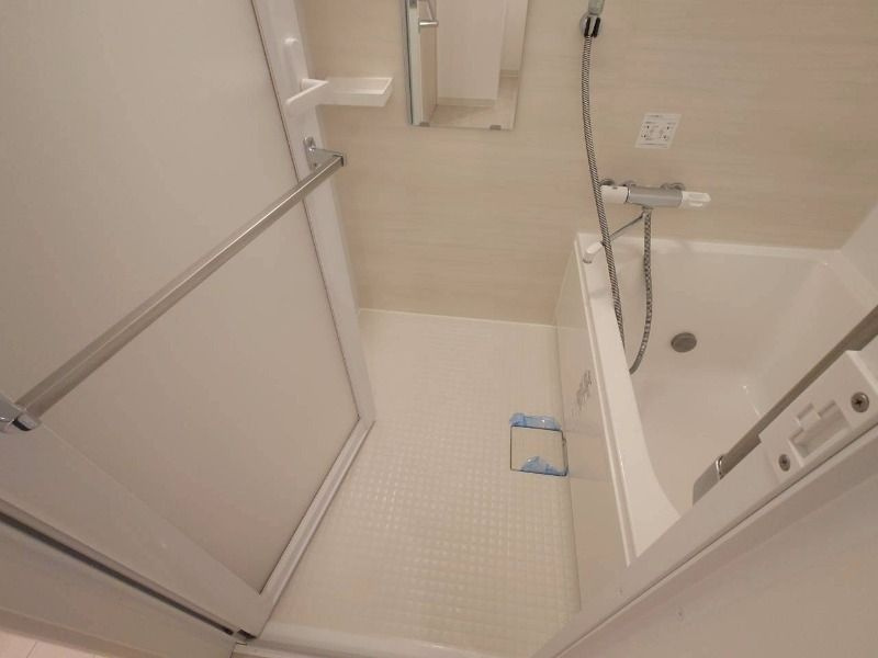 CREALpremier目黒の浴室