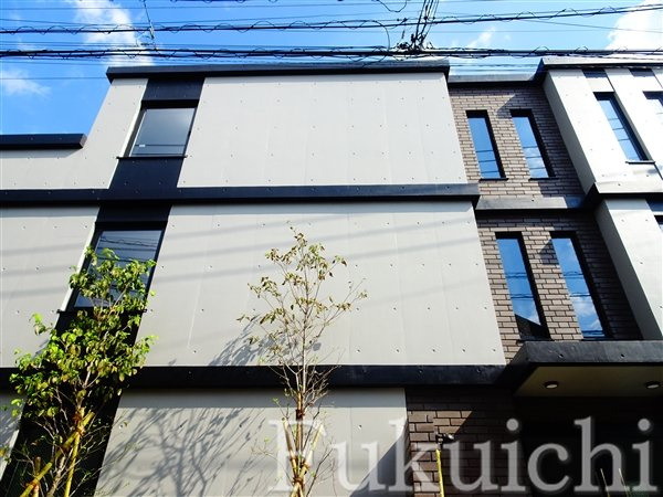 k-suite都立大学の外観