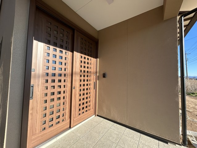 小諸市甲　中古住宅の玄関