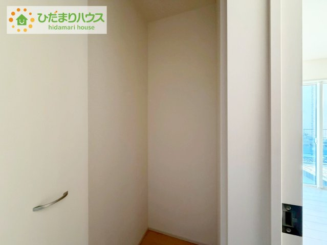 小名浜大原1期　新築戸建　1号棟の収納|掃除機や買い溜めしたい日用品をしまうのに便利です！