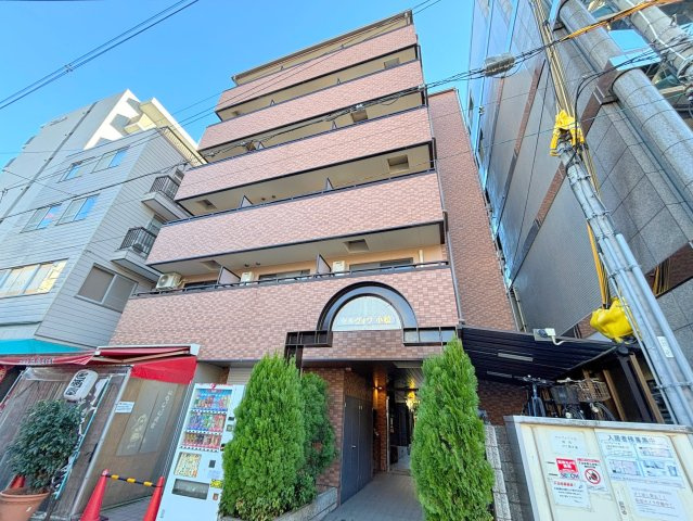 セルヴォワ小松の外観
