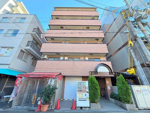 セルヴォワ小松の外観