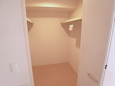 【収納】 | プルミエールⅡ | ウォークインクローゼットです
