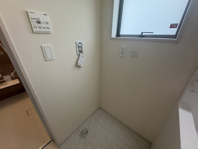 【ランドリースペース】 | 豊見城市我那覇（全3棟） | ※同仕様写真です