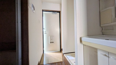 【玄関】 | ウインズ１２号館