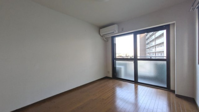 【寝室】 | ウインズ１２号館