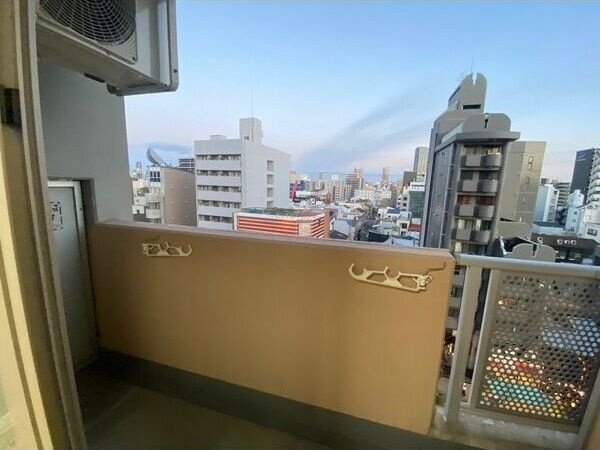 フロンティアタワー九条Ⅱのバルコニー