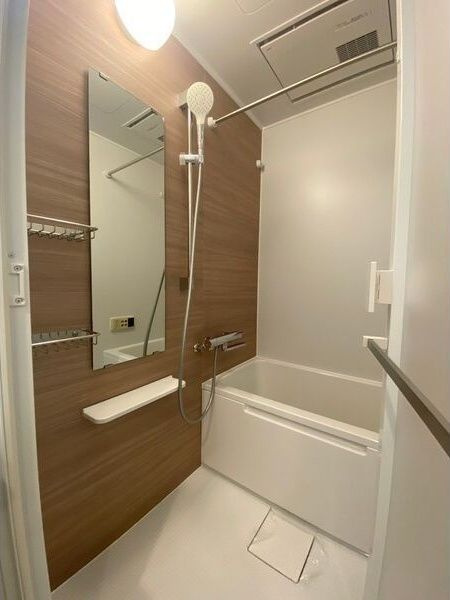 フロンティアタワー九条Ⅱの浴室