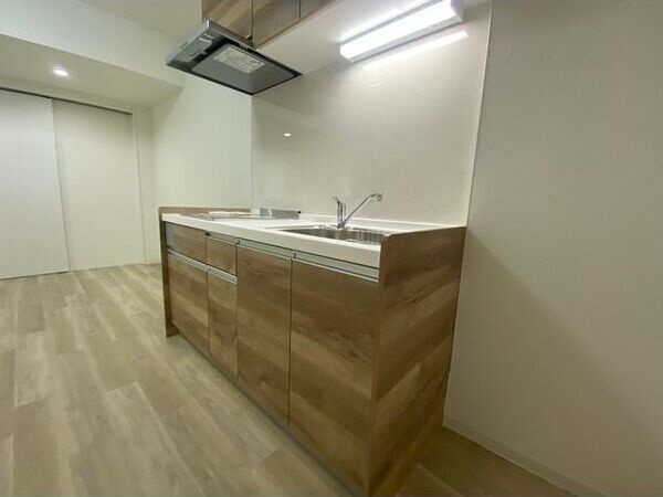 フロンティアタワー九条Ⅱのキッチン