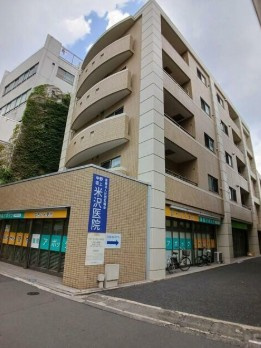 【外観】 | ホーメイ　ビルディング | 鉄筋コンクリート造のがっちりとした造り。