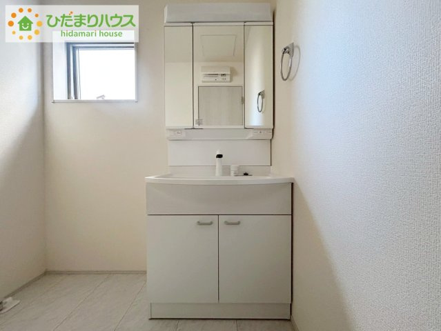 いわき市平下平窪2期　新築戸建　2号棟の独立洗面台|シンプルで使い勝手の良い独立洗面台！