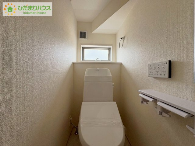 ひたちなか田宮原1期　新築戸建　2号棟のトイレ|トイレは1F、2F共に完備！取り合いになることがありませんね(^^)/