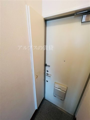 【玄関】 | エミレシア | 別部屋参考写真