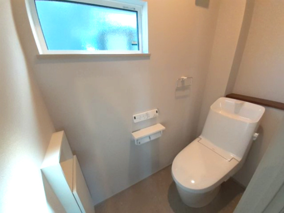 熊本市南区上ノ郷１丁目の新築一戸建のトイレ|1F
