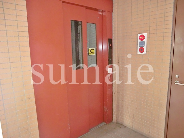 ロジュマン松本のその他共用部分|エレベーターあります。