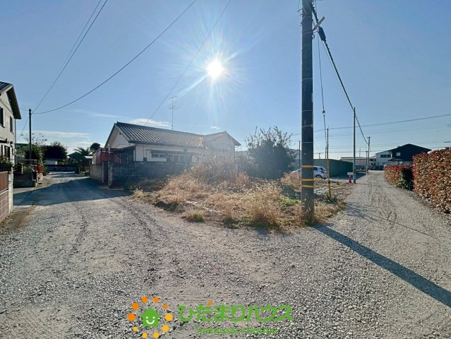 久喜市菖蒲町上栢間　売地の前面道路含む現地写真|風通りなど問題なし！！