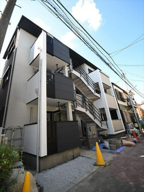 足立区足立3丁目のアパートの画像